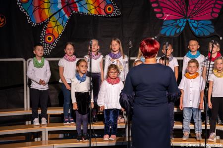 Območna revija otroških in mladinskih pevskih zborov občin Kamnik in Komenda (19)